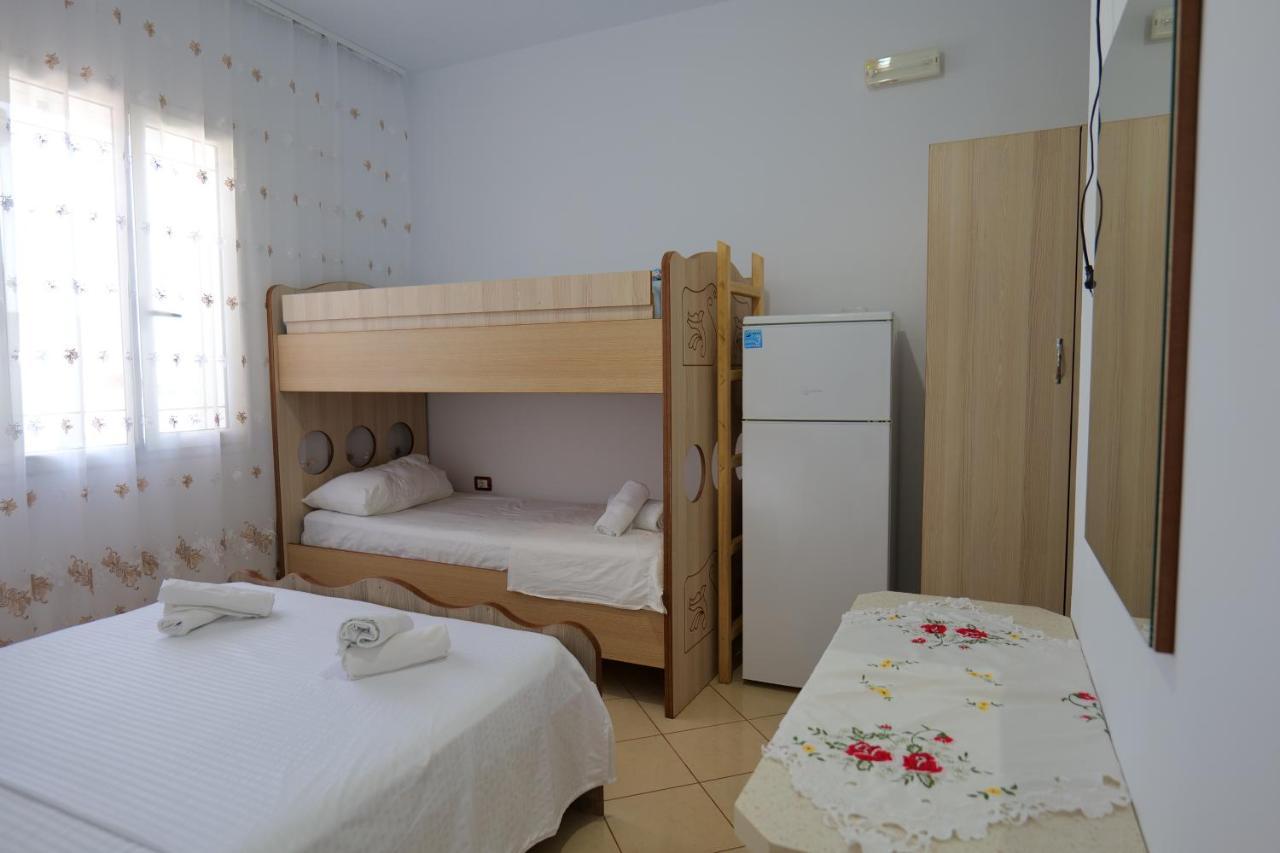 Vila Osmanaj Ksamil Luaran gambar
