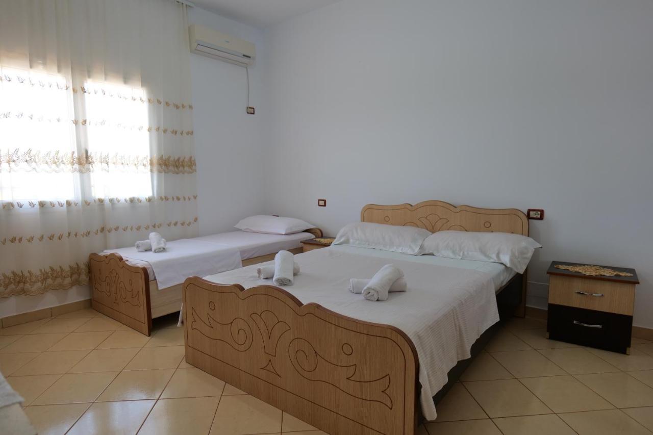 Vila Osmanaj Ksamil Luaran gambar