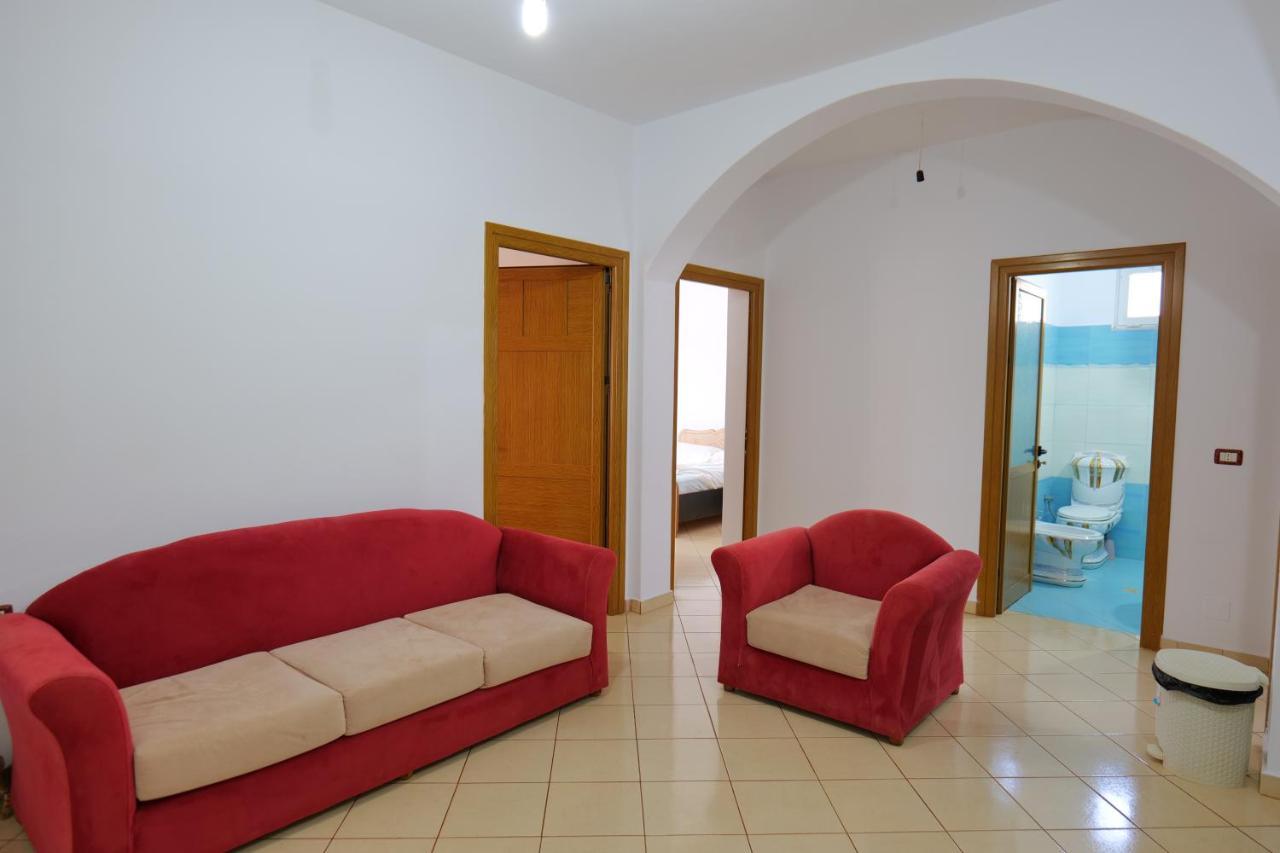 Vila Osmanaj Ksamil Luaran gambar