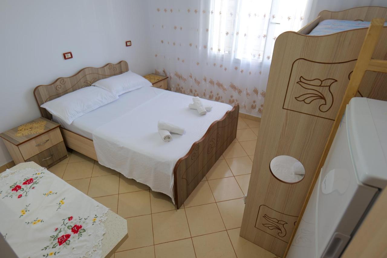 Vila Osmanaj Ksamil Luaran gambar