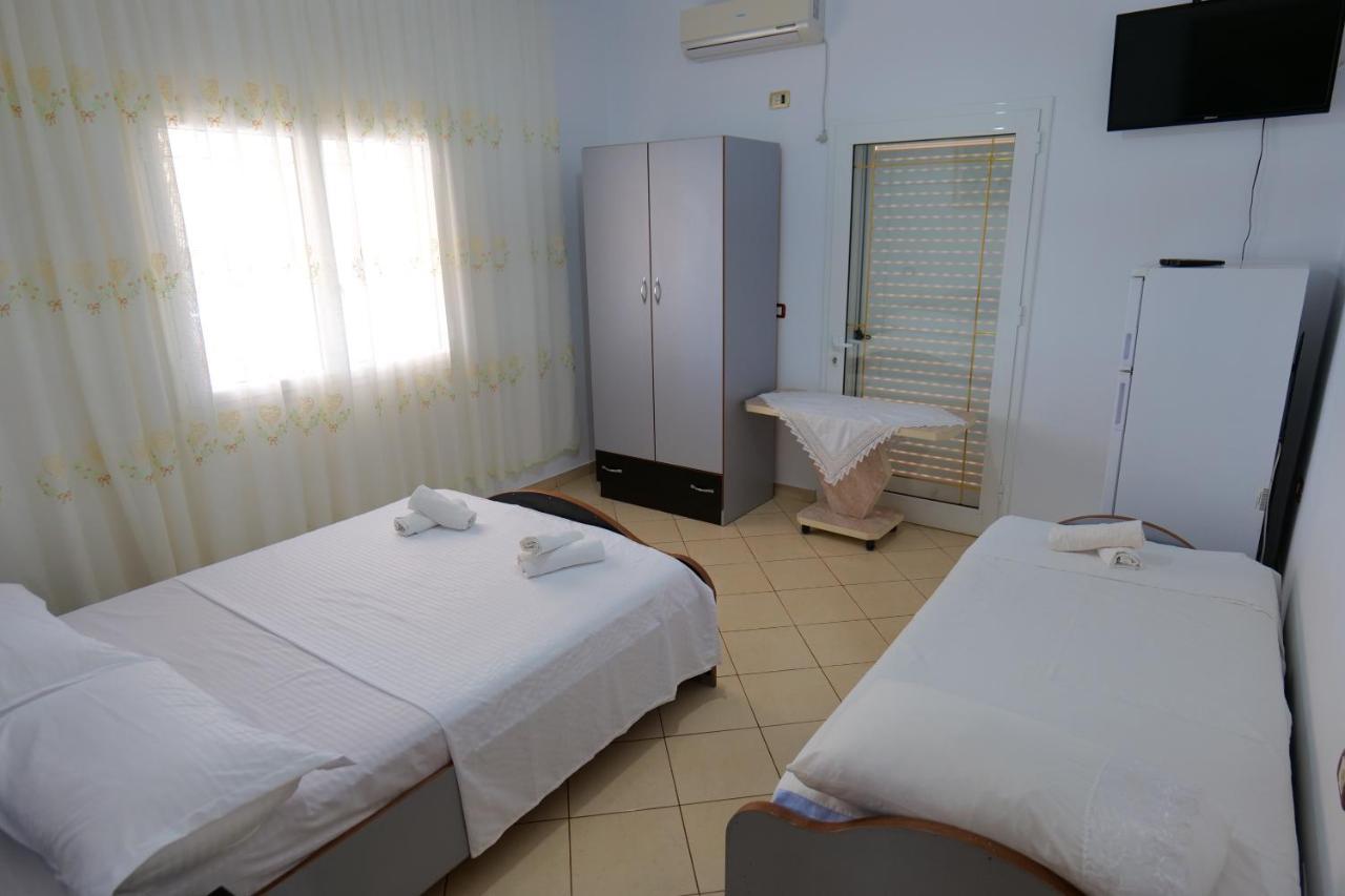Vila Osmanaj Ksamil Luaran gambar